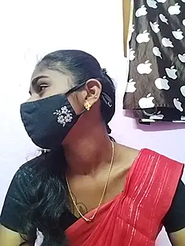 Tamil Hot RoyalQueen online show from April 7, 2026, 4:18 pm