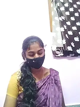 Tamil Hot RoyalQueen online show from April 10, 2026, 3:45 am