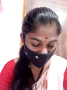 Tamil Hot RoyalQueen online show from April 29, 2026, 11:14 am