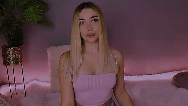 moniquess online show from January 12, 2026, 10:09 am