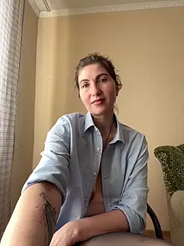  Crystal 2 online show from March 8, 2026, 11:25 am