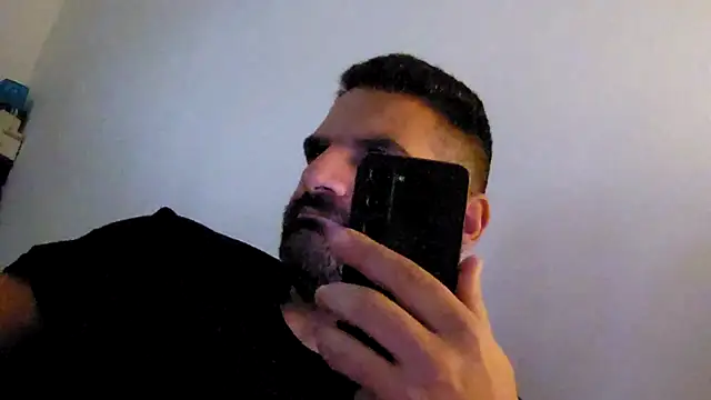 Snapshot of marios87xxl chatting on March 11, 2026, 10:21 am marios87xxl online show from March 11, 2026, 10:21 am