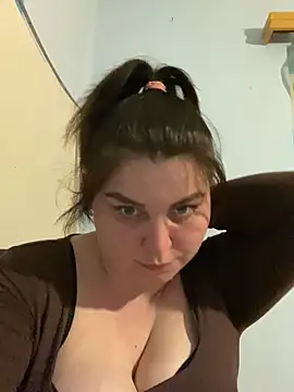 ShappireJoy online show from March 17, 2026, 7:17 pm