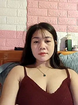 Ngocmai lazdy online show from March 13, 2026, 1:12 am