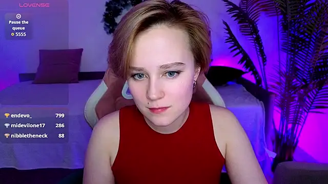 Ellie Heavenly online show from January 31, 2026, 7:11 pm