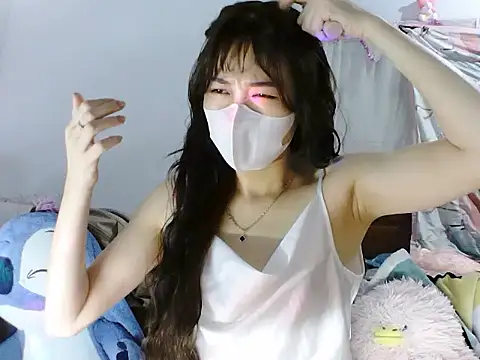 Onikimii online show from February 13, 2026, 4:47 pm