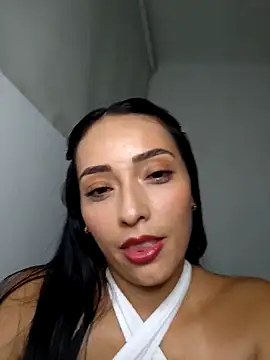 Snapshot of anny_bianchy chatting on March 13, 2026, 12:06 am anny bianchy online show from March 13, 2026, 12:06 am