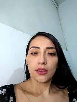 Snapshot of anny_bianchy chatting on March 23, 2026, 8:18 am anny bianchy online show from March 23, 2026, 8:18 am