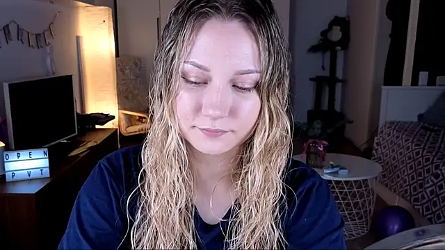 missyourtouch online show from April 22, 2026, 5:36 pm