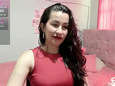 talia mystic online show from April 18, 2026, 3:49 pm