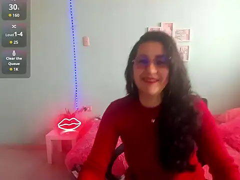 Snapshot of talia_mystic chatting on June 12, 2026, 1:32 pm talia mystic online show from June 12, 2026, 1:32 pm