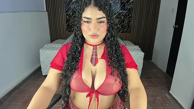 Snapshot of Karla18_ chatting on July 13, 2026, 2:53 pm Karla18 online show from July 13, 2026, 2:53 pm