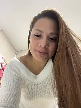 Pretty  Milf online show from April 2, 2026, 10:51 pm