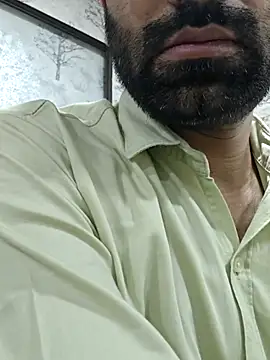 marcosdiaz987 online show from April 1, 2026, 5:41 am