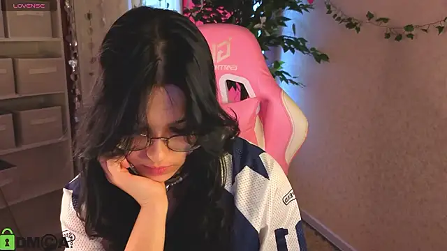 Leslie Wholsh online show from March 13, 2026, 2:07 am