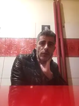 Snapshot of Ianne150 chatting on February 2, 2026, 5:44 pm Ianne150 online show from February 2, 2026, 5:44 pm