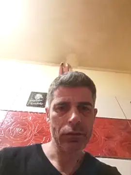 Snapshot of Ianne150 chatting on February 7, 2026, 9:29 pm Ianne150 online show from February 7, 2026, 9:29 pm