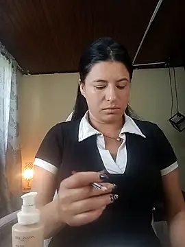 keileen luna online show from May 14, 2026, 6:37 pm