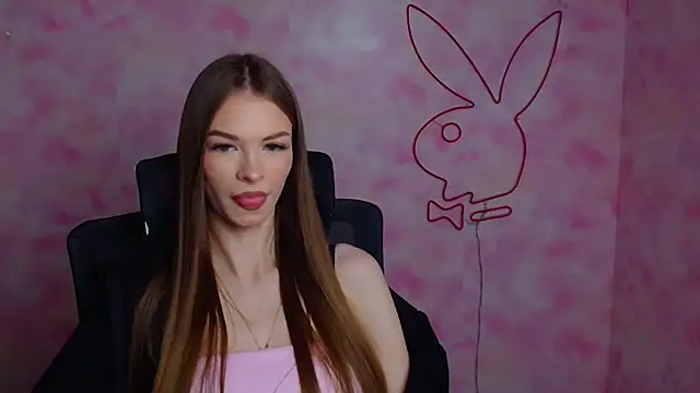 Lina Loveuu online show from April 28, 2026, 11:37 am