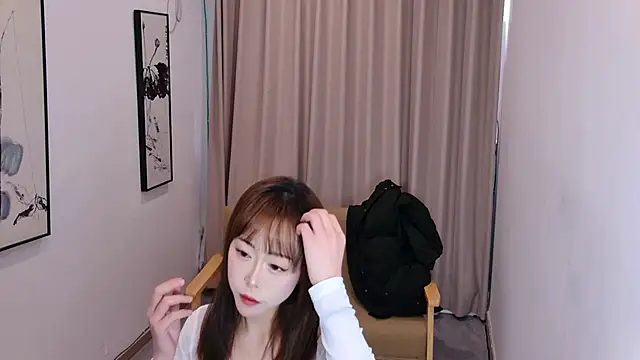 Snapshot of yuki-888 chatting on February 4, 2026, 9:04 am yuki-888 online show from February 4, 2026, 9:04 am