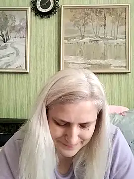 Snapshot of NyushaLollipop chatting on April 6, 2026, 10:38 am NyushaLollipop online show from April 6, 2026, 10:38 am