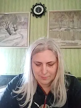 Snapshot of NyushaLollipop chatting on April 18, 2026, 3:05 pm NyushaLollipop online show from April 18, 2026, 3:05 pm