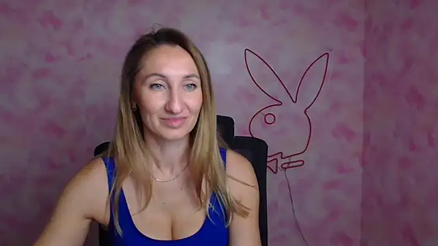 Diana Sweeet  online show from May 4, 2026, 5:36 am