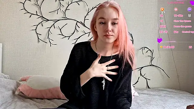 Snapshot of MisaMew chatting on February 7, 2026, 9:13 am MisaMew online show from February 7, 2026, 9:13 am