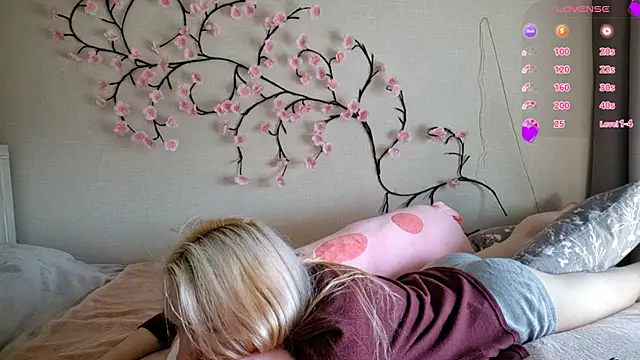 Snapshot of MisaMew chatting on March 24, 2026, 9:47 am MisaMew online show from March 24, 2026, 9:47 am