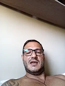 Snapshot of tio-roludo chatting on April 24, 2026, 12:29 pm tio-roludo online show from April 24, 2026, 12:29 pm