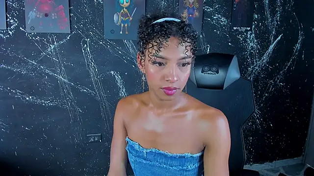 VictoriaRousse  online show from March 8, 2026, 8:56 pm