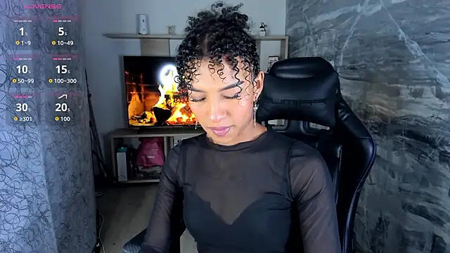 VictoriaRousse  online show from March 17, 2026, 5:27 pm