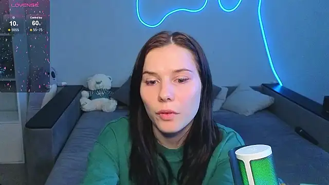 JinxMoon online show from March 13, 2026, 10:55 am