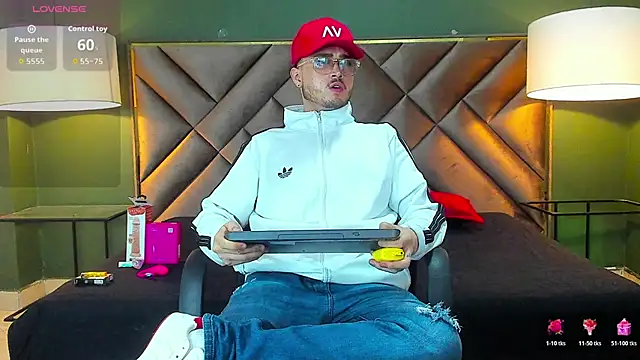 Salvattore Muller online show from February 28, 2026, 11:50 pm