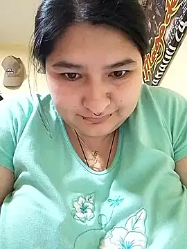 LauraHorny69 online show from April 22, 2026, 3:31 am