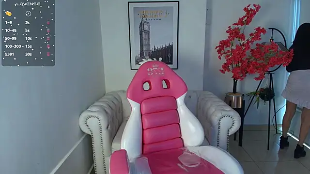 Snapshot of Veronica_miiller chatting on July 2, 2026, 7:20 pm Veronica miiller online show from July 2, 2026, 7:20 pm