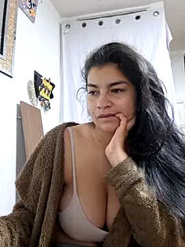 Snapshot of Scarlett_Hot69 chatting on June 12, 2026, 7:29 am Scarlett Hot69 online show from June 12, 2026, 7:29 am