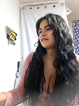 Scarlett Hot69 online show from July 30, 2026, 7:51 am
