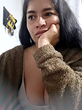 Scarlett Hot69 online show from August 6, 2026, 7:54 am