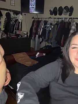 Antphlis online show from February 1, 2026, 3:38 am