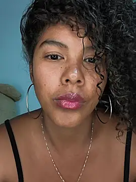 NovaCeleste online show from June 17, 2026, 3:53 am