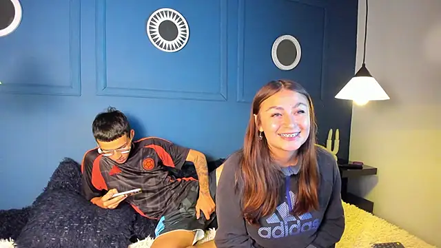 Snapshot of Iconic_souls chatting on February 25, 2026, 3:49 am Iconic souls online show from February 25, 2026, 3:49 am