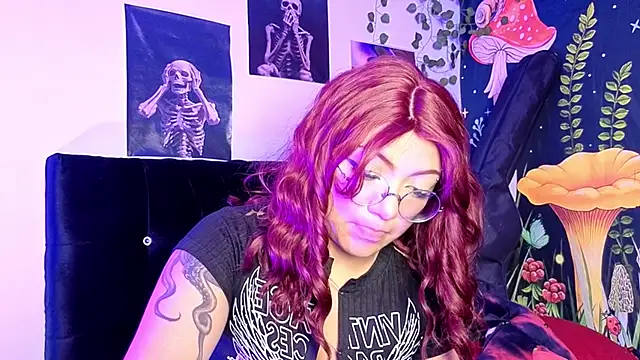 victoriia thompson online show from January 17, 2026, 7:39 pm