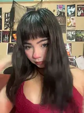 Snapshot of pinkybombon chatting on June 20, 2026, 9:06 pm pinkybombon online show from June 20, 2026, 9:06 pm