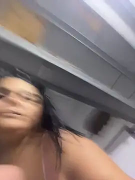 MorenaCariok online show from February 5, 2026, 5:17 pm