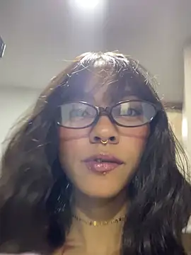 LizStorm  online show from June 30, 2026, 10:55 pm