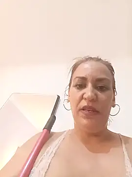 Snapshot of anastasiadaniela chatting on August 7, 2026, 10:23 pm anastasiadaniela online show from August 7, 2026, 10:23 pm