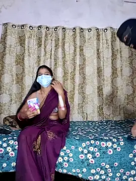 Snapshot of Forest_Queen chatting on February 22, 2026, 8:24 am Forest Queen online show from February 22, 2026, 8:24 am