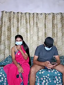 Snapshot of Forest_Queen chatting on February 26, 2026, 6:51 pm Forest Queen online show from February 26, 2026, 6:51 pm