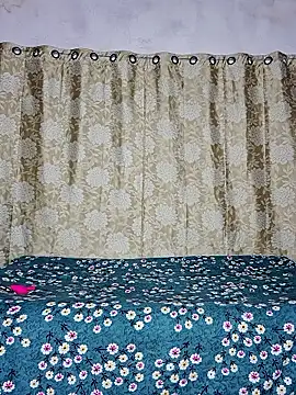 Snapshot of Forest_Queen chatting on March 9, 2026, 5:28 pm Forest Queen online show from March 9, 2026, 5:28 pm